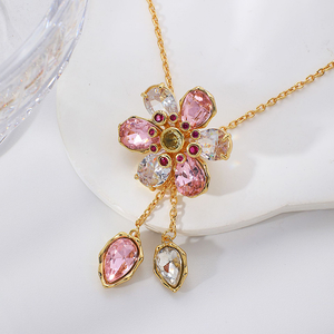 Collana con Ciondolo a Fiore in Cristallo Placcato Oro in Lega di Rame, Catena a Maglie con Strass a Marquise, Gioielli Trendy da Donna per Feste - Product Image 1
