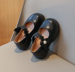 รองเท้าหนัง PU สำหรับเด็กผู้หญิง รุ่นใหม่ประจำฤดูใบไม้ผลิ รองเท้าสไตล์แมรี่เจนแบบเจ้าหญิงประดับลูกไม้ - Product Image 5