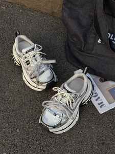 Chaussures Dad Shoes à plateforme double couche effet vieilli Printemps 2026, Baskets décontractées rehaussées rétro effet délavé pour femme - Product Image 2
