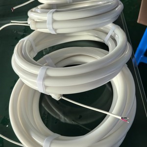 Tube lumineux LED néon flexible circulaire 16 mm 270 degrés 12V 24V en silicone pour les coins d'hôtel et les accents linéaires artistiques - Product Image 6