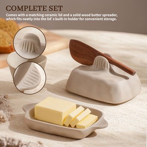 Offre Spéciale : Ensemble de Beurrier Rectangulaire en Céramique avec Couvercle, Façonné à <span class=keywords><strong>la</strong></span> Main en Terre Cuite Texturée, Idéal pour <span class=keywords><strong>la</strong></span> Cuisine - Product Image 4