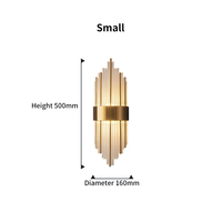 Applique murale de luxe en cristal doré, lampe murale LED verticale moderne pour chambre, hôtel, couloir, décoration murale