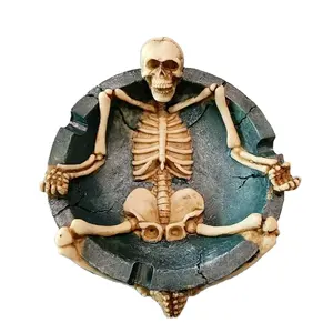 定制树脂头骨烟灰缸，用于怪异的骨架万圣节装饰中世纪艺术雕像和哥特式家居装饰，作为可怕的礼物