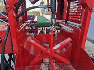 Processeur de bois de chauffage Équipement d'exploitation forestière Excavatrice de <span class=keywords><strong>fendeuse</strong></span> de bûches de 50 tonnes de seconde main fabriquée en Chine à vendre avec ce - Product Image 6