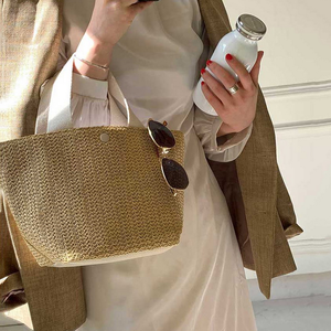 <span class=keywords><strong>Sac</strong></span> de plage en paille fait main avec broderie de perles, doublure en toile imperméable, deux poignées et chaînes, nouveau modèle <span class=keywords><strong>fantaisie</strong></span> et mignon, prix abordable, en promotion - Product Image 5