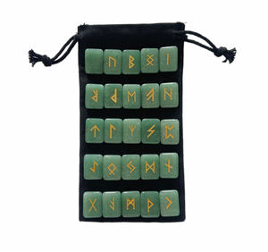 Ensemble de 25 pierres de runes nordiques en cristal naturel de jade aventurine verte sculptée - Product Image 3