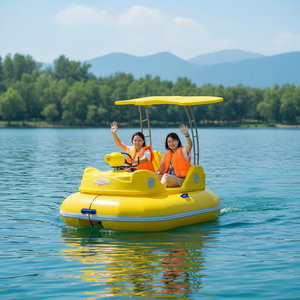 Conception de voiture de sport QIQU avec musique et pistolets à eau et lumière LED 24V 600W moteur sans balais pour adultes et enfants bateaux pare-chocs électriques à eau - Product Image 1