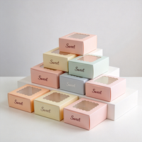 Boîte à dessert élégante avec fenêtre en forme de pétale, design gratuit, production en 72h, laminage mat, boîte cadeau biodégradable de petite taille