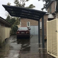 Abri de voiture en aluminium en forme de L, design d'angle, structure étanche, abri peu encombrant pour la cour de la maison