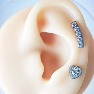 Vente en gros de bijoux de corps en titane de qualité implantable G23 sur mesure, <span class=keywords><strong>piercing</strong></span> interne à filetage, cartilage de <span class=keywords><strong>l</strong></span>'oreille, tragus, hélix, anneau de <span class=keywords><strong>l</strong></span>èvre - Product Image 5