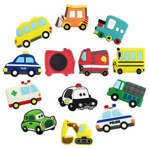 Imán de nevera con forma de coche de dibujos animados regalo de recuerdo al por mayor imán de nevera de PVC suave 3D goma <span class=keywords><strong>precio</strong></span> competitivo - Product Image 1