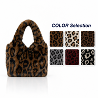 Sac fourre-tout demi-lune en fausse fourrure imprimé léopard pour femme, fermeture à deux fermoirs, peluche douce, marque Koo, moderne, pour l'hiver, décontracté, usage quotidien