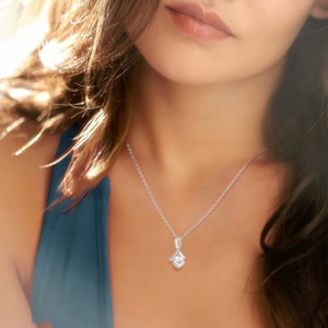 Service de Bijoux Personnalisés Modernes et Élégants pour Grossistes : Bracelet Fini Artisanal, Poids au Mètre, Idéal pour Cadeau - Product Image 3