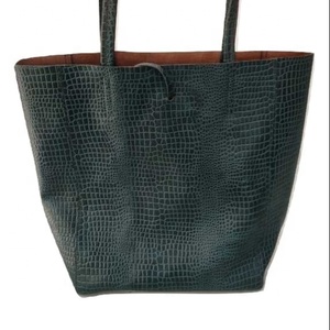 กระเป๋าเปิดทำจากหนังแท้สำหรับสุภาพสตรี - Product Image 1