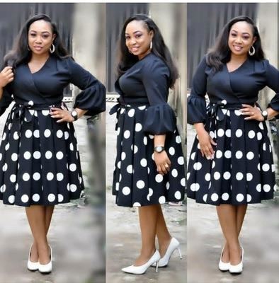 Африканский модный дизайн, женская одежда большого размера, волнистый точечный принт с V-образным вырезом, элегантная одежда большого размера для мам, Повседневное платье