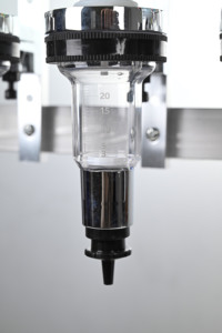 Máquina de llenado rotativa de 12 botellas para dispensador de perfume con 6 cabezales y soporte de exhibición para muestras de aceite aromático - Product Image 5