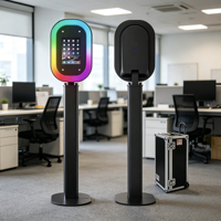 Photomaton économique pour mariage et événements sociaux, avec éclairage LED RGB coloré et flight case