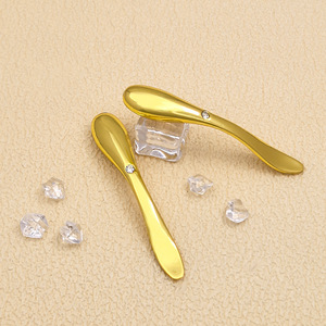 Espátula para Crema de Ojos, Cuchara de Masaje Facial de Aleación de Zinc, Aplicador para el Cuidado de la Piel, Herramientas de Maquillaje, Aplicador de Crema de Ojos, Masaje con Hielo - Product Image 5
