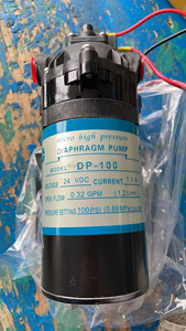 Bomba de agua de diafragma trifásica de 12V 24V de bajo consumo para uso automotriz con 1 año de garantía, mini bomba de refuerzo de agua - Product Image 5
