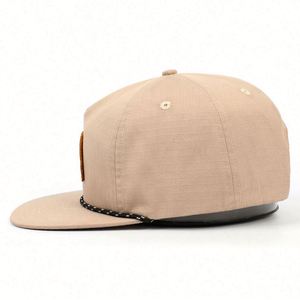Venta Directa de Fábrica, Gorra Personalizada de 5 Paneles, Gorras Planas sin Estructura Ajustables de Algodón y Poliéster, Gorra Snapback con Parche y Cuerda - Product Image 3