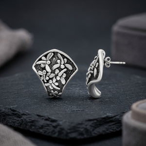 ต่างหูรูปแมลงปอสุดเก๋ ลายปีกบิดเกลียว เงินแท้ 925 - Product Image 3