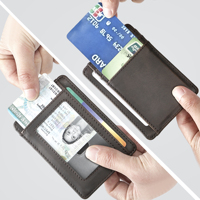 Dompet Tipis untuk Pria, Kantong Kartu Kulit Minimalis dengan 6 Slot Kartu dan 1 Slot Jendela Transparan - Warna Kopi