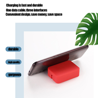 Se concentre sur les ventes directes d'usine 3A câble de données de support rétractable de téléphone portable adapté pour Huawei/Apple/Android