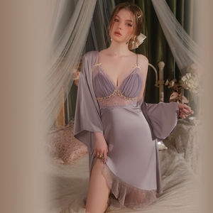 Pijama de alta calidad con bordado, camisón sexy de encaje hueco con almohadillas en el pecho, vestido de noche largo de satén de seda - Product Image 1