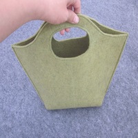 Sac fourre-tout en feutre moderne personnalisé avec logo chrétien pour vêtements et usage domestique, à prix abordable