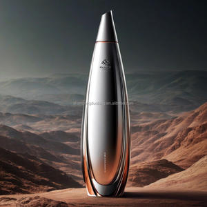 Bouteille en verre borosilicate transparente <span class=keywords><strong>haut</strong></span> <span class=keywords><strong>de</strong></span> <span class=keywords><strong>gamme</strong></span> personnalisée <span class=keywords><strong>de</strong></span> 750 ml/700 ml, forme plate <span class=keywords><strong>de</strong></span> 0,5 cm, design créatif pour les spiritueux <span class=keywords><strong>de</strong></span> <span class=keywords><strong>marque</strong></span>, la <span class=keywords><strong>vodka</strong></span> - Product Image 3