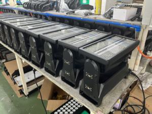 <span class=keywords><strong>Stroboscope</strong></span> extérieur mobile hybride IP65 de <span class=keywords><strong>stroboscope</strong></span> d'inclinaison de la puissance élevée 1500w RGBW <span class=keywords><strong>LED</strong></span> - Product Image 4