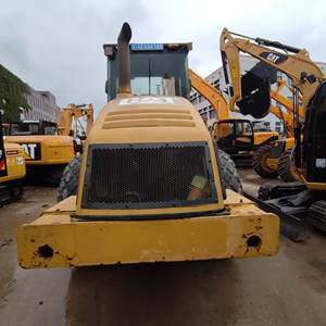 Rouleau d'occasion CS-683E Rouleau Caterpillar d'occasion Fabrication Japon Chemins de fer Construction Rouleau routier Tambour unique en solde - Product Image 5