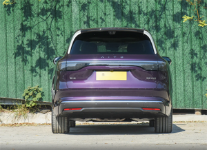 AITO M8 EV de Alto Rendimiento - Velocidad Máxima de 200 km/h, Autonomía de 705 km, 5 Plazas, Estándar Europeo - Product Image 6