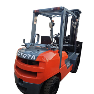 Carretilla elevadora de combustión interna con motor de gas Toyota 3 t de 3 toneladas Carretillas elevadoras LPG con excelente rendimiento y piezas de repuesto LPG - Product Image 1