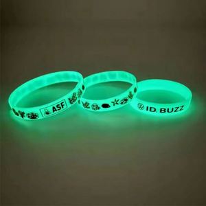 Pulsera de Silicona con Logotipo Personalizado, Delgada, Brillante en la Oscuridad, Promocional, en Oferta - Product Image 1