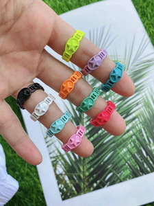 2025 Mới Nhất Handmade Nhỏ Giọt Dầu Hình Học May Mắn Sao Ngón Tay Vòng Không Phai Đầy Màu Sắc Men Liên Kết Chuỗi Cuff Vòng - Product Image 2