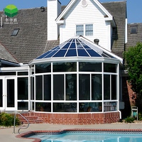 Pergola moderne extérieure en aluminium Vérins solaires motorisés Verres pour balcon Cadre en aluminium Autonome Préfabriqué Véranda