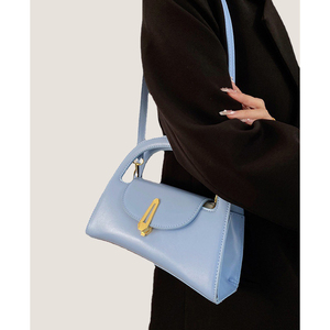 Ladies' <strong>Handbag</strong> - <strong>Black</strong> High-end Texture Crossbody Bag, <strong>Small</strong> and Unique Design, Fashionable and Versatile Shoulder Bag - Product Image 5