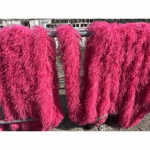 Boa di <span class=keywords><strong>Piume</strong></span> di Struzzo Rosse all'Ingrosso, Grandi <span class=keywords><strong>Piume</strong></span> Bianche per Abiti da Donna, Cappotti, Gilet, Gonne, Borse, Pantaloni, <span class=keywords><strong>Tacchi</strong></span> - Product Image 3