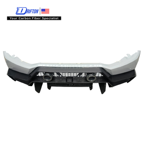 กันชนหลังคาร์บอนไฟเบอร์ทรง VST Center Exit ExhaUst สำหรับ Lamborghini Huracan EVO & Tecnica ปี 2020-2025 - Product Image 1