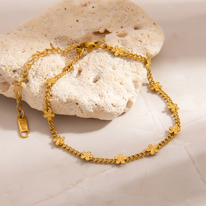 Bracelet en acier inoxydable plaqué or 18 carats avec breloque cœur et fleur, bijou unisexe, cadeau - Product Image 3