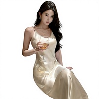 Robe longue élégante d'été pour femme, style français, en satin d'acétate, coupe biais, col en U large, taille haute cintrée, effet naturel