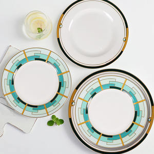 Factory Wholesale Western Luxury Bone China Charger <b>Plate</b> Dinner Charger <b>Plate</b> With <b>Gold</b> <b>Rim</b> - Product Image 3