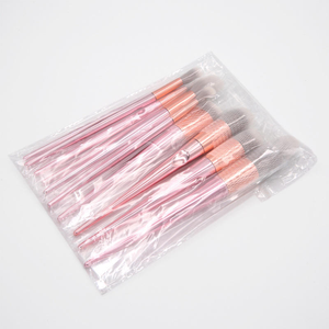 Brochas de Maquillaje Rosas al por Mayor con Material Reforzado y Bolsa de Cuero PU Fácil de Transportar - Product Image 4