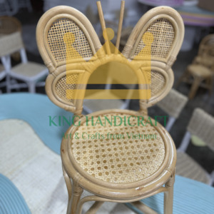 Chaise minimaliste écologique en rotin pour enfants siège en osier naturel pour intérieurs familiaux modernes pour chambres et bébés - Product Image 2
