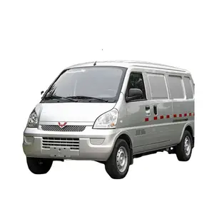 大空间经济模型35.904kwh电动汽车ev50五菱ev50小型车辆运输货物和乘客100千米/h