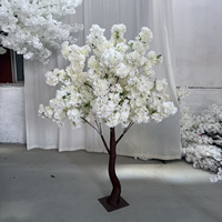 L79 Vente à chaud Décoration de table pour événement de mariage Centre de table Arbre à fleurs Soie artificielle Blanc Fleurs de cerisier en promotion