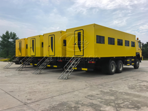 Navette de transport de masse HOWO 6X6 OEM ODM pour le transport de personnel industriel destinée aux projets d'appel d'offres à l'étranger - Product Image 6