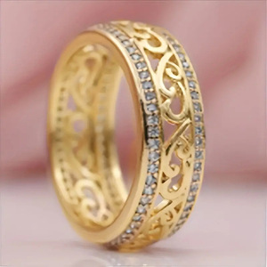 Anello Traforato a Doppia Fila con Motivo a Nuvole per Donne, Elegante Gioiello da Dito alla Moda - Product Image 5