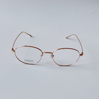 Nouvelles Lunettes Modèle 2026 Couleur Or pour Femmes, Lunettes de Mode Personnalisées, Protection Anti-Lumière Bleue, Lunettes pour Hommes